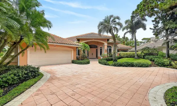 108 N River Drive W, Jupiter, FL 33458