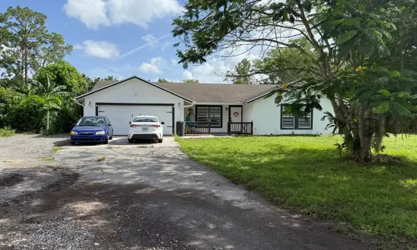 16393 E Lancashire Drive E, The Acreage, FL 33470