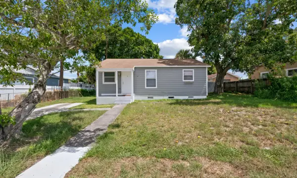 947 43rd Street, West Palm Beach, FL 33407