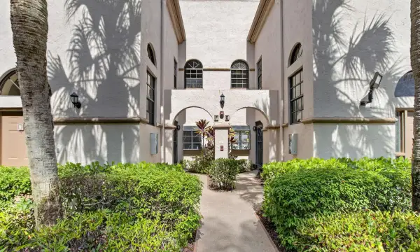 5187 Europa Drive F, Boynton Beach, FL 33437