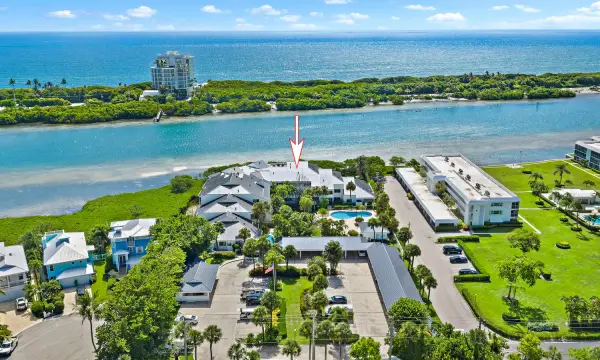 200 Waterway Road 208, Tequesta, FL 33469
