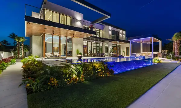 2600 NE 24th Street, Lighthouse Point, FL 33064