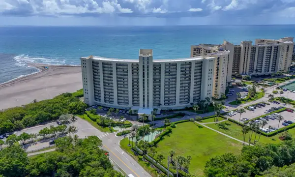 400 Ocean Trail Way 408, Jupiter, FL 33477