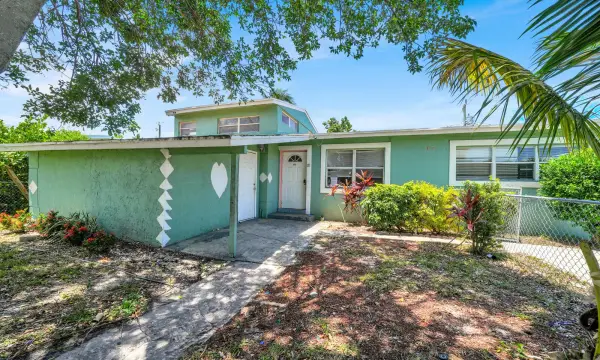 111 Ocean Parkway, Boynton Beach, FL 33435