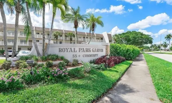 6700 Royal Palm Boulevard 203d, Margate, FL 33063