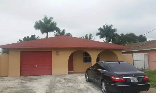 2943 Alabama Street, West Palm Beach, FL 33406