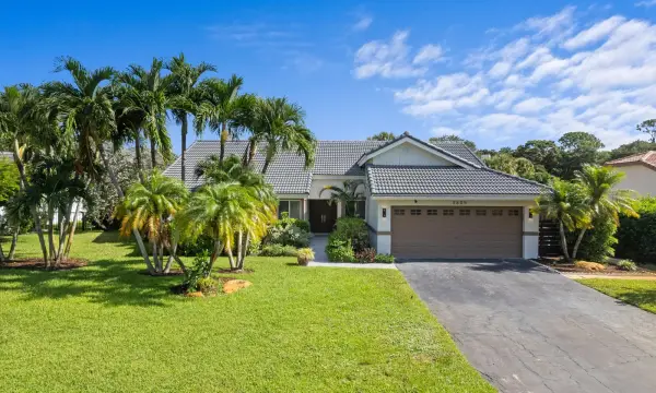 3605 SW 23rd Street, Delray Beach, FL 33445