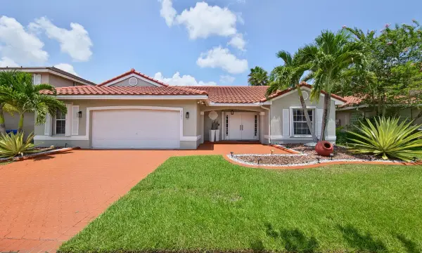 358 SW 188th Terrace, Pembroke Pines, FL 33029