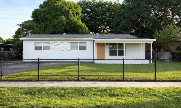 2950 NW 20th Street, Fort Lauderdale, FL 33311
