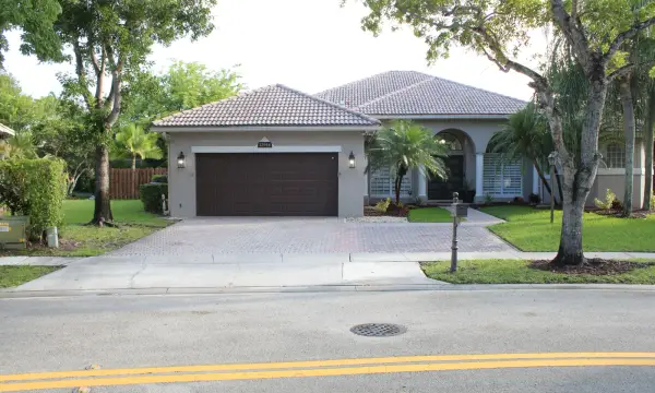 12944 NW 21st Street, Pembroke Pines, FL 33028