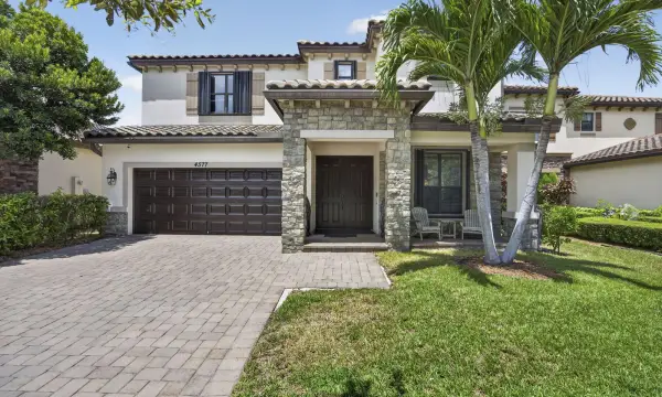 4577 Willow Run Way, Wellington, FL 33467