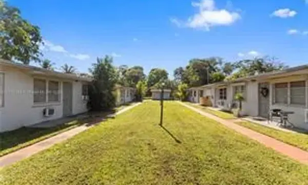 2640 Pierce Street 9, Hollywood, FL 33020