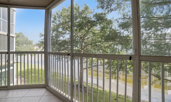 7643 Granville Drive 210, Tamarac, FL 33321