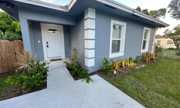 723 20th Street, West Palm Beach, FL 33407