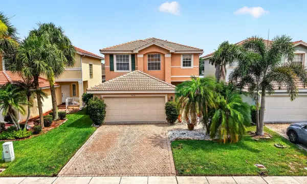 5018 Starblaze Drive, Greenacres, FL 33463