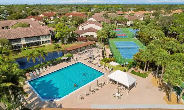 3254 Jog Park Drive, Greenacres, FL 33467