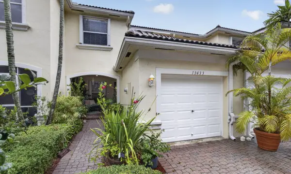 13433 Georgian Court, Wellington, FL 33414