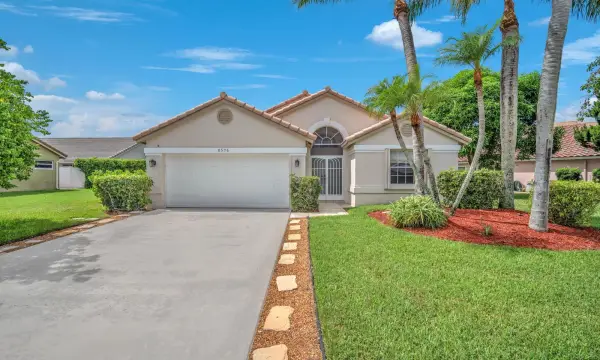 8576 Windy Circle, Boynton Beach, FL 33472