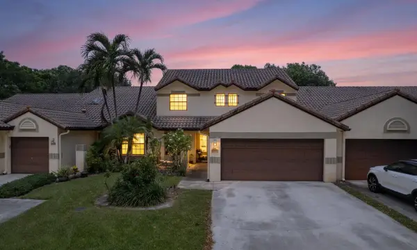 471 Ashwood Place, Boca Raton, FL 33431