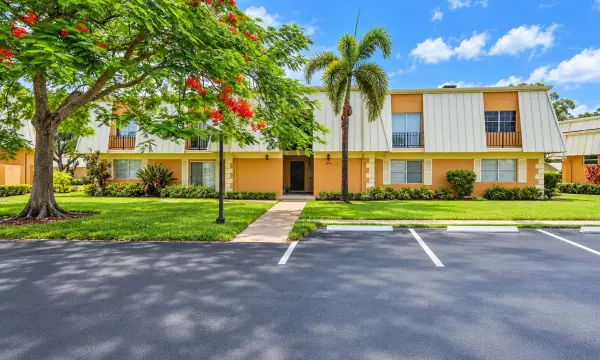 3630 Citrus Trace 4, Davie, FL 33328