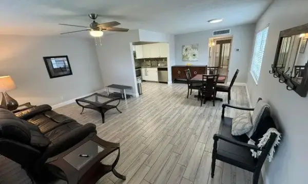 127 Flanders C C, Delray Beach, FL 33484