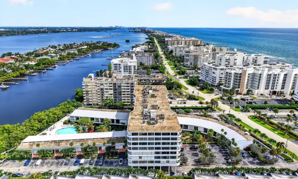 3589 S Ocean Boulevard 909, South Palm Beach, FL 33480