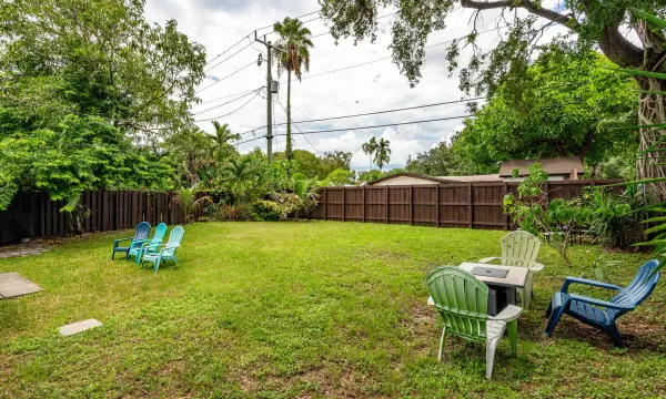 5631 Freedom Street, Hollywood, FL 33021