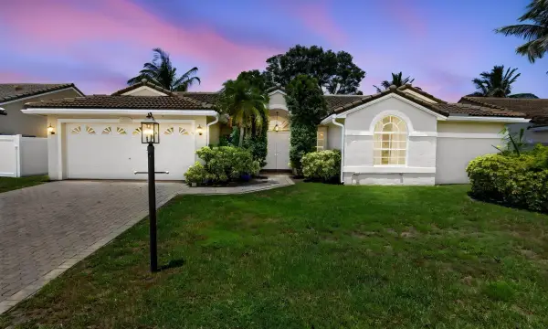 9415 Lake Serena Drive, Boca Raton, FL 33496
