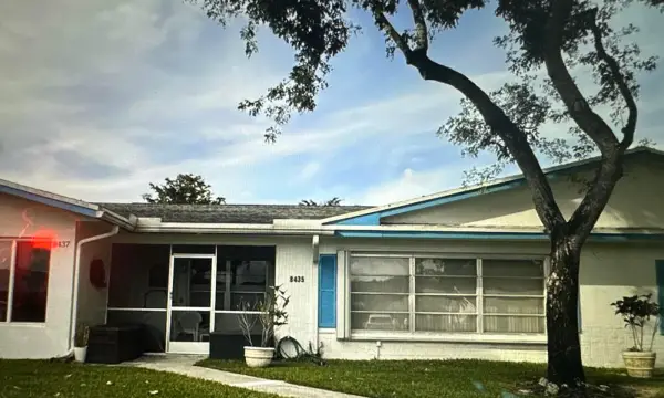 8435 NW 10th Street B50, Plantation, FL 33322