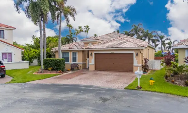 2772 SW 135th Avenue, Miramar, FL 33027