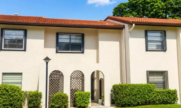 8210 Casa Del Lago C, Boca Raton, FL 33433