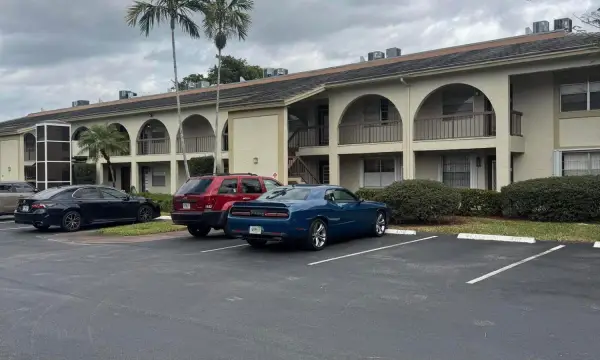 2601 Nassau Bend C2, Coconut Creek, FL 33066