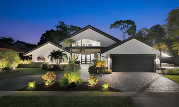 21878 Old Bridge Trail, Boca Raton, FL 33428
