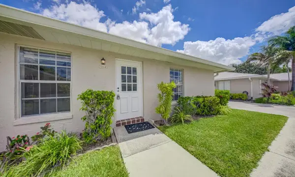 546 Covered Bridge Boulevard A, Lake Worth, FL 33467