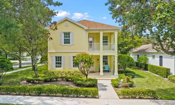 142 Newcastle Drive, Jupiter, FL 33458