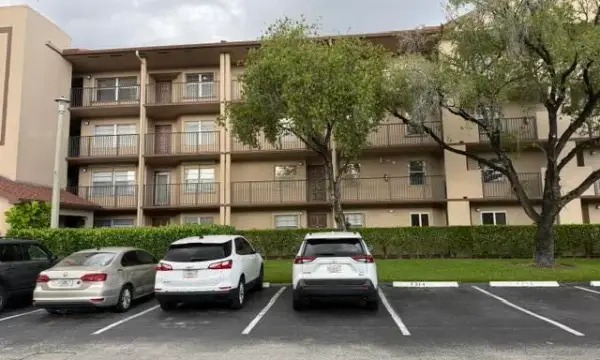 13455 SW 16th Court 212f, Pembroke Pines, FL 33027