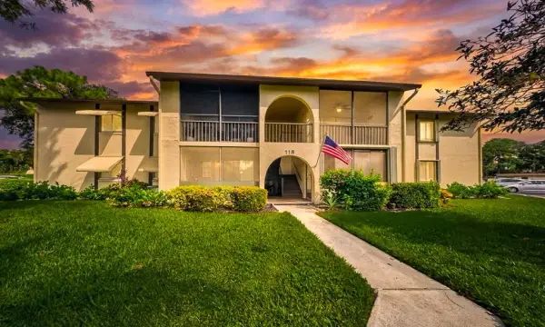 118 Lake Pine Circle A-2, Greenacres, FL 33463