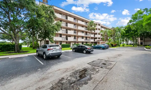 2768 Carambola Circle S 101, Coconut Creek, FL 33066