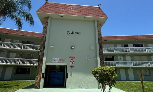 3000 Springdale Boulevard 316, Palm Springs, FL 33461