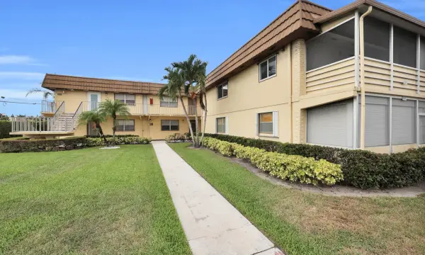 146 Saxony D 146, Delray Beach, FL 33446