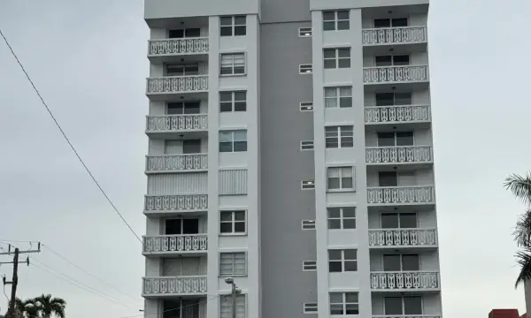 3113 S Ocean Drive 209, Hallandale Beach, FL 33009