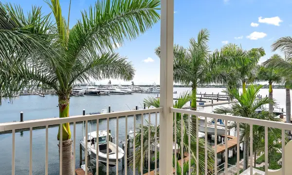 3920 N Flagler Drive 301, West Palm Beach, FL 33407