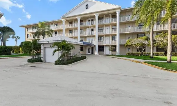 3501 Village Boulevard 406, West Palm Beach, FL 33409