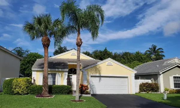 5403 NW 55th Terrace, Coconut Creek, FL 33073