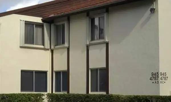 4787 Sable Pine Circle D2, West Palm Beach, FL 33417