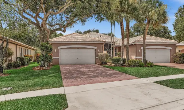 5819 Grand Harbour Circle, Boynton Beach, FL 33437