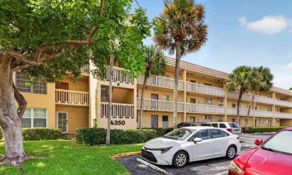 6350 NW 62nd Street 201, Tamarac, FL 33319