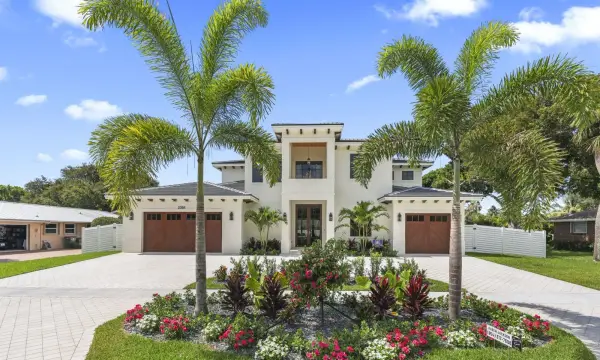 2384 Windsor Road, Palm Beach Gardens, FL 33410