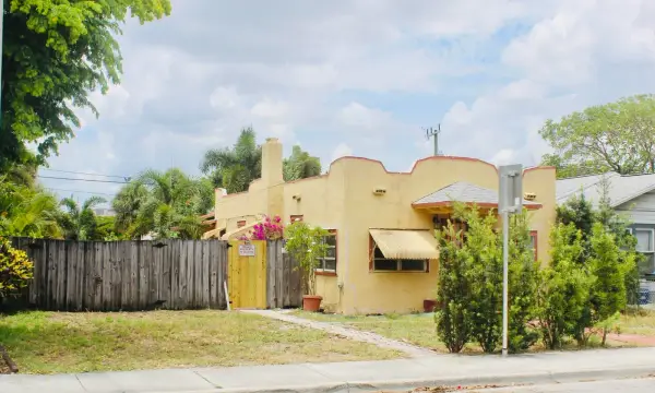519 N J Street, Lake Worth Beach, FL 33460