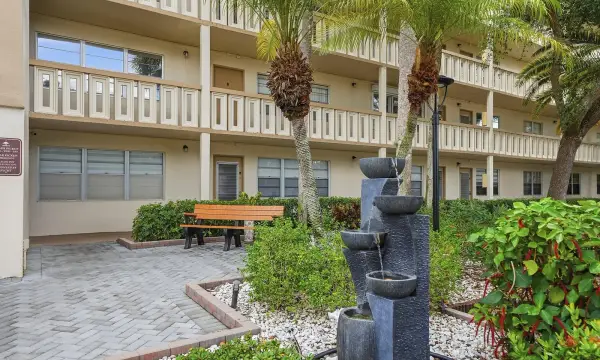 2405 Antigua Circle L1, Coconut Creek, FL 33066